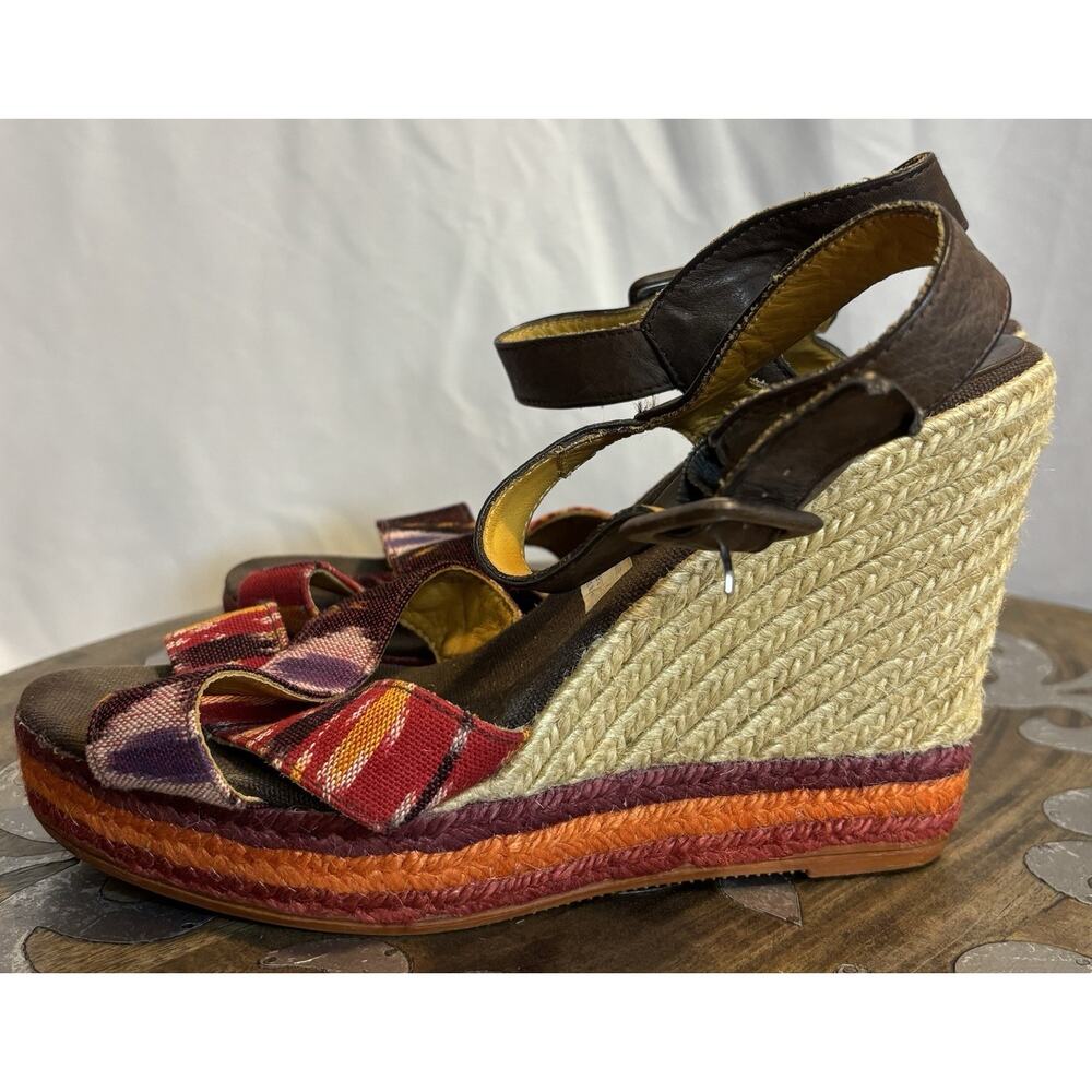 Women's Bettye Muller Made In Spain Ikat Wedge Espadrille Sandal Sz 41